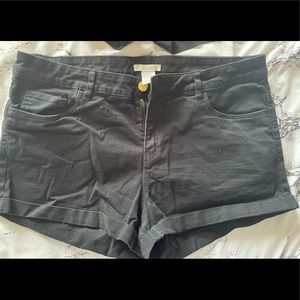 Black H&M shorts